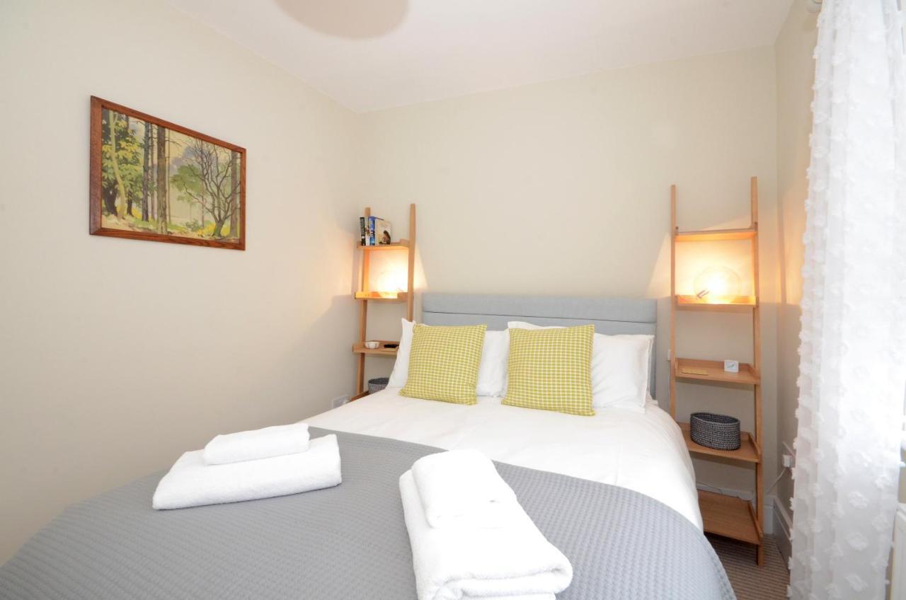 The Mews - 2 Bedroom Luxury, Spacious House With Free Parking York Esterno foto
